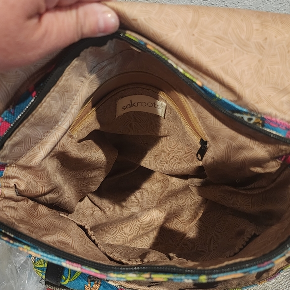 Sakroots Artist Circle Convertible Crossbody Backpack Shoulder Desert Spirit - Picture 7 of 10